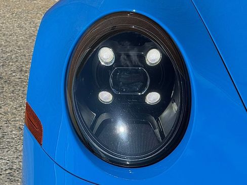 Certified 2023 Porsche 911 Targa 4 GTS image 12