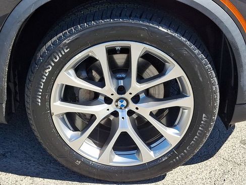 Used 2021 BMW X5 xDrive40i w/ Convenience Package AWD/4WD image 8