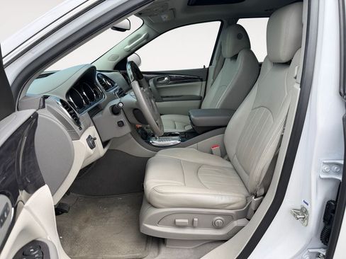 Used 2017 Buick Enclave Premium w/ Experience Buick Package AWD/4WD image 6