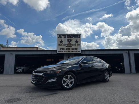Used 2022 Chevrolet Malibu LS FWD image 36