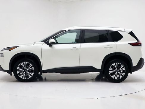 Used 2023 Nissan Rogue SV w/ SV Premium Package image 6