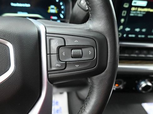 Used 2022 GMC Sierra 1500 Elevation image 35