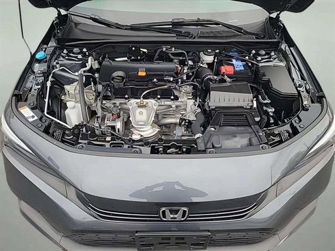 Used 2024 Honda Civic Sport image 9