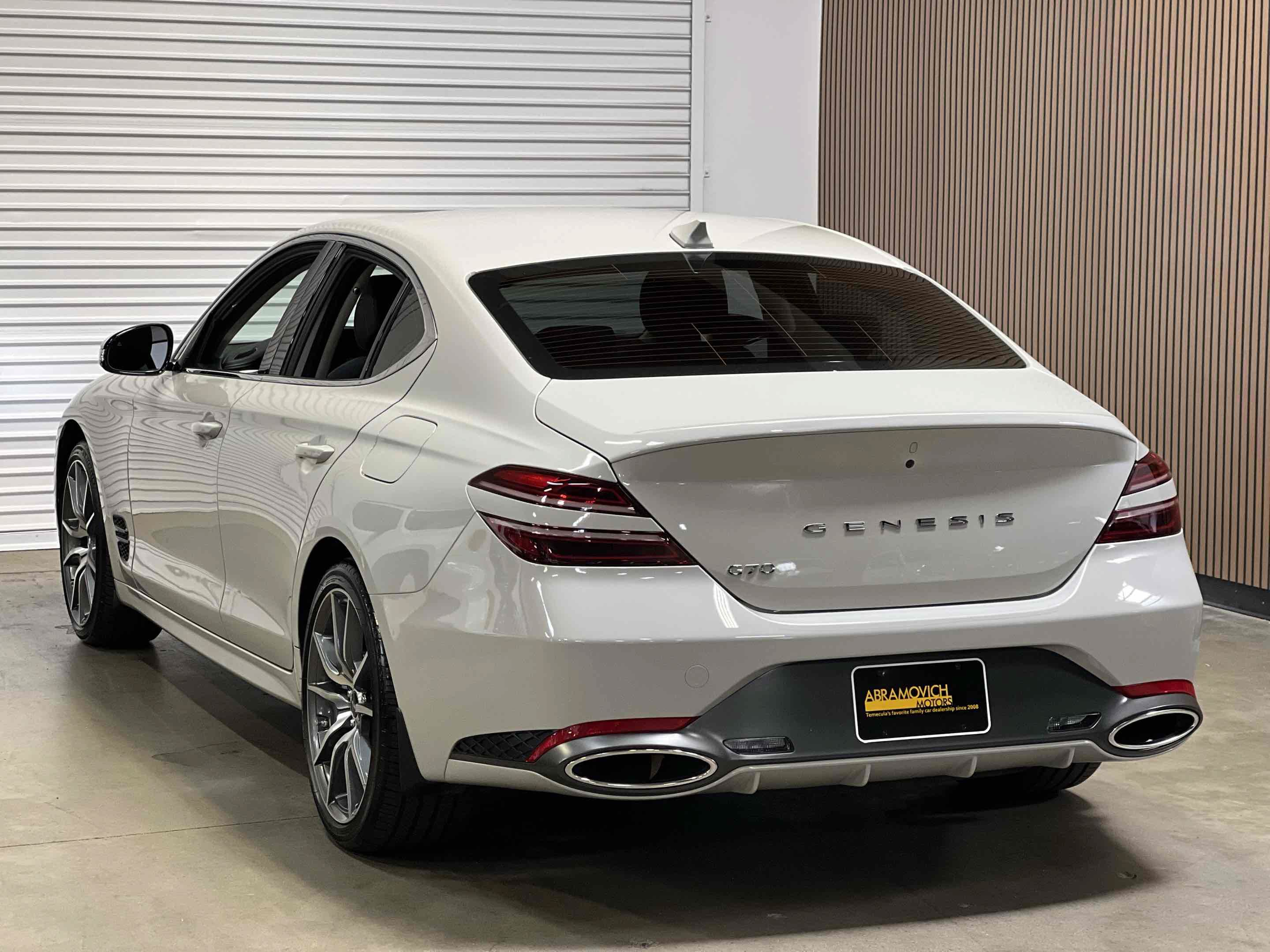 Used 2025 Genesis G70 2.5T RWD image 4