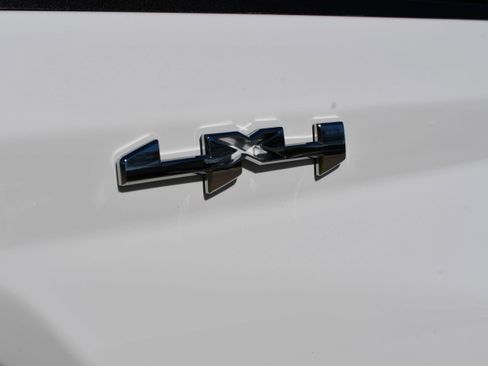 New 2026 GMC Canyon Elevation w/ Convenience Package AWD/4WD image 10