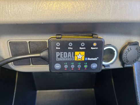 Used 2015 Toyota Tacoma image 26