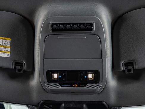 Used 2024 Ford F350 XL w/ FX4 Off-Road Package image 27