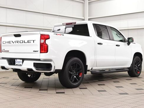 Used 2024 Chevrolet Silverado 1500 RST w/ Redline Edition AWD/4WD image 8