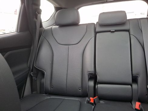 Used 2021 Hyundai Santa Fe SEL w/ Convenience + Premium Package image 14