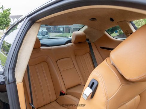 Used 2011 Maserati GranTurismo S RWD image 41
