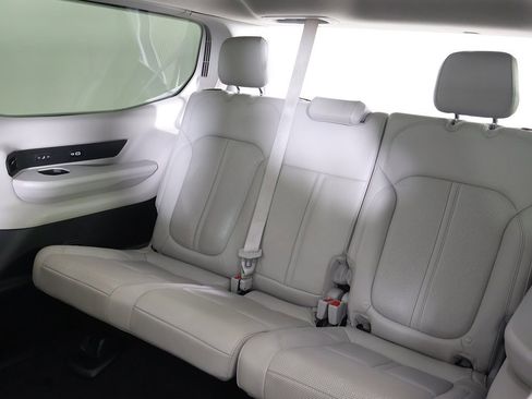 Used 2022 Jeep Wagoneer Series III w/ Premium Group I image 43