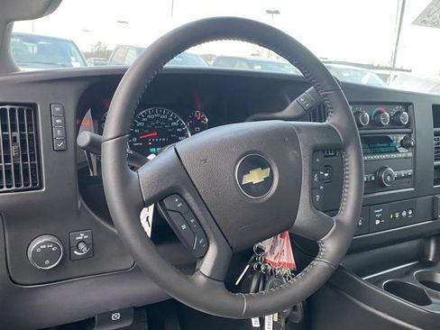 New 2023 Chevrolet Express 3500 w/ Power Convenience Package image 32
