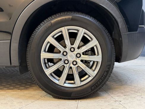 Used 2019 Cadillac XT4 Premium Luxury w/ Driver Awareness Package FWD image 11