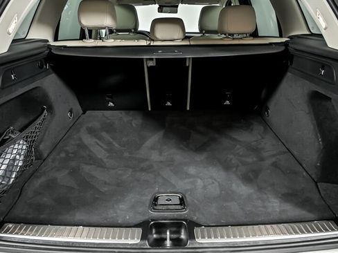 Used 2022 Mercedes-Benz GLC 300 GLC 300 4MATIC image 15