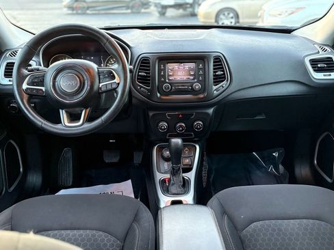 Used 2018 Jeep Compass Sport image 15