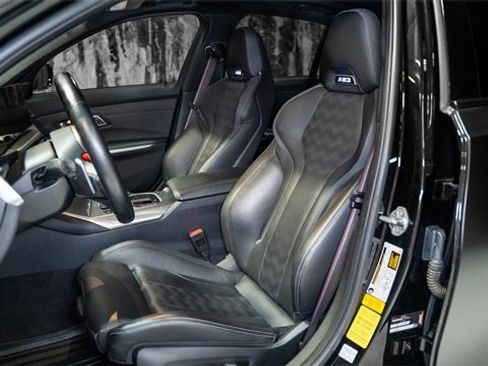 Used 2023 BMW M3 Competition w/ Executive Package image 2