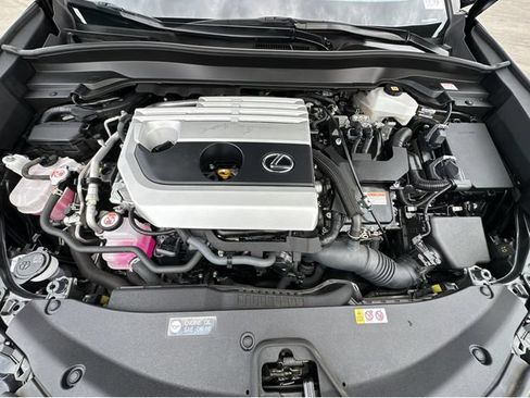 Used 2024 Lexus UX 250h FWD image 37