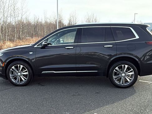Used 2020 Cadillac XT6 Premium Luxury image 13