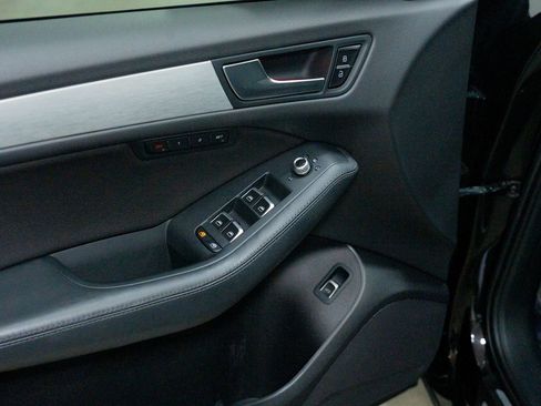 Used 2015 Audi SQ5 Premium Plus image 15