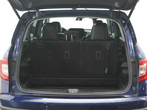 Used 2020 Honda Pilot Black Edition image 17