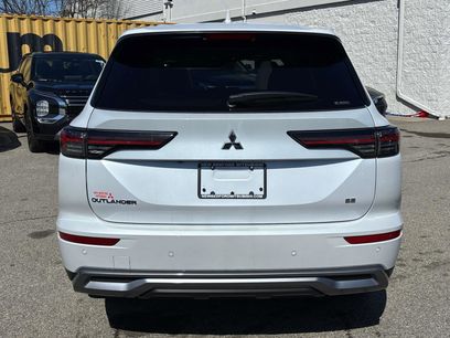 New 2025 Mitsubishi Outlander SE
