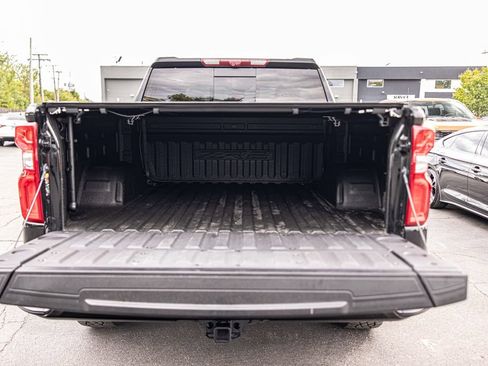 Used 2022 Chevrolet Silverado 1500 ZR2 w/ Technology Package AWD/4WD image 14