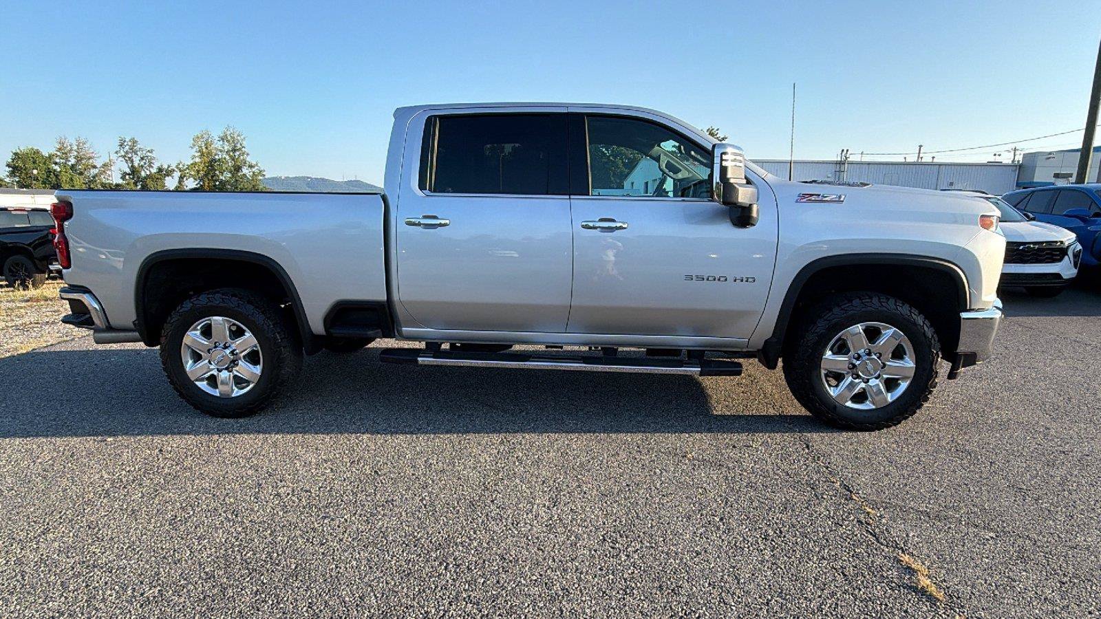 Used 2020 Chevrolet Silverado 3500 LTZ AWD/4WD image 7