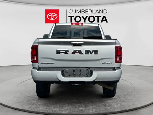 Used 2026 RAM 2500 Laramie AWD/4WD image 4