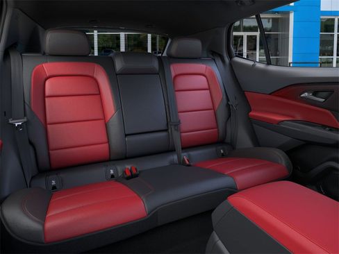 New 2025 Chevrolet Equinox EV RS image 17