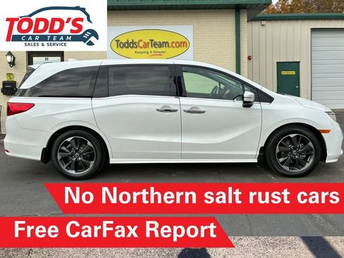 Used 2023 Honda Odyssey Elite image 3