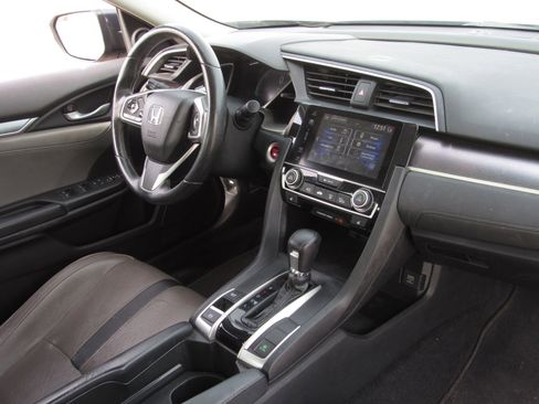 Used 2017 Honda Civic EX-L image 10