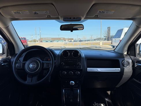 Used 2015 Jeep Compass Sport w/ Power Value Group image 20