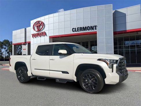 Used 2024 Toyota Tundra Platinum image 1
