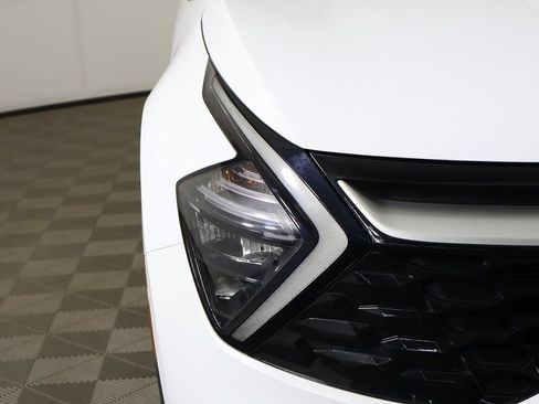 Used 2023 Kia Sportage EX image 13