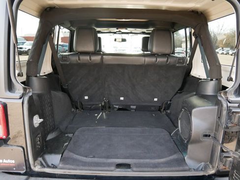 Used 2013 Jeep Wrangler Unlimited Rubicon w/ Dual Top Group image 11