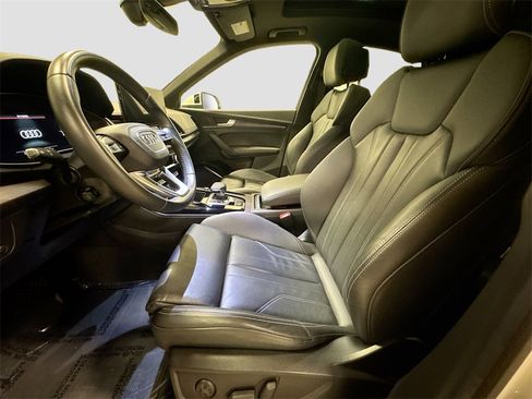 Used 2022 Audi Q5 2.0T Premium Plus image 23