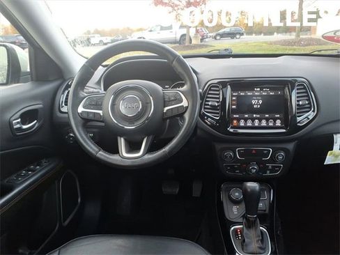 Certified 2020 Jeep Compass Limited image 10