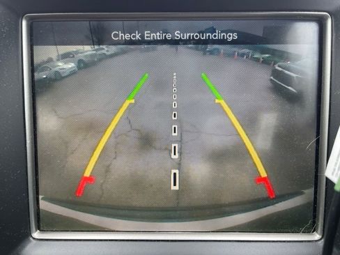 Used 2017 Jeep Grand Cherokee Altitude image 10