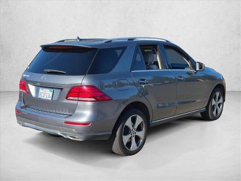 Used 2018 Mercedes-Benz GLE 350 image 5