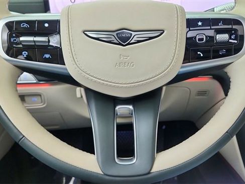 Used 2025 Genesis GV80 3.5T Prestige image 42
