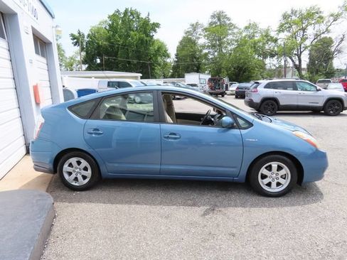 Used 2007 Toyota Prius FWD image 4