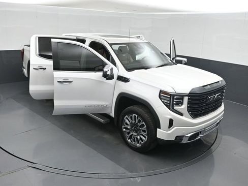 Used 2023 GMC Sierra 1500 Denali Ultimate AWD/4WD image 50