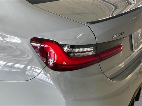 Used 2023 BMW M340i xDrive AWD/4WD image 25