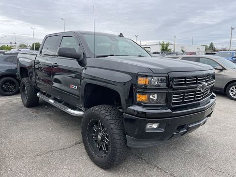 Used 2015 Chevrolet Silverado 1500 LTZ Z71 w/ Midnight Edition AWD/4WD image 13