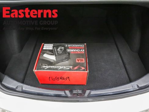 Used 2019 Tesla Model 3 Long Range image 9