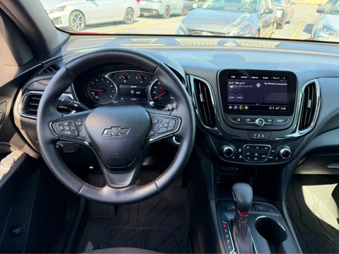 Used 2024 Chevrolet Equinox RS AWD/4WD image 15