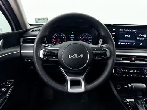 Used 2024 Kia K5 LXS FWD image 3