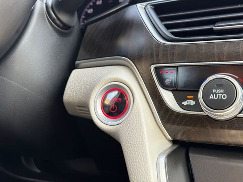 Used 2020 Honda Accord EX-L image 26