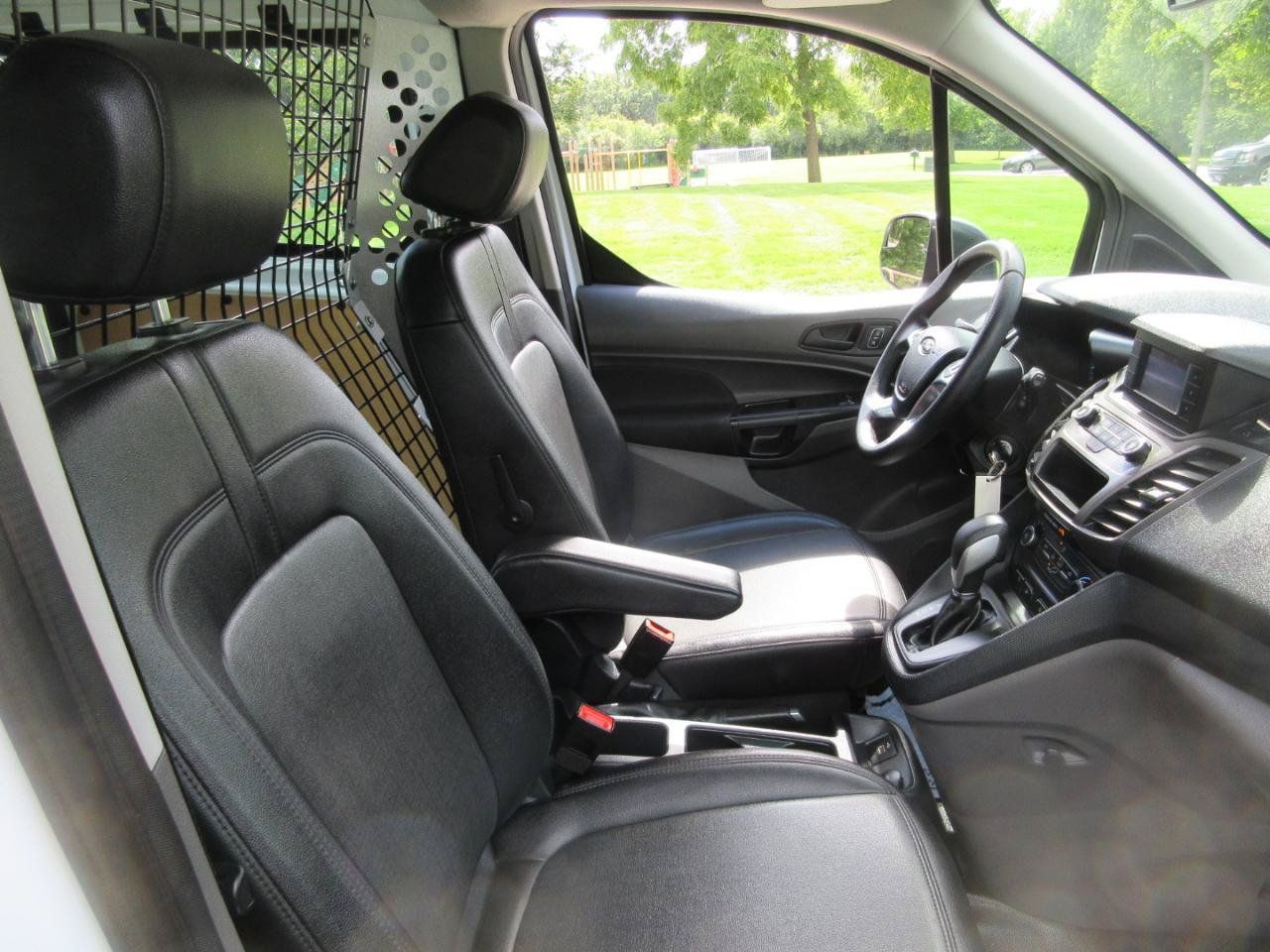 Used 2022 Ford Transit Connect XL FWD image 35