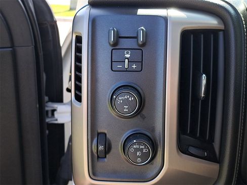 Used 2017 GMC Sierra 1500 Denali w/ Denali Ultimate Package image 23